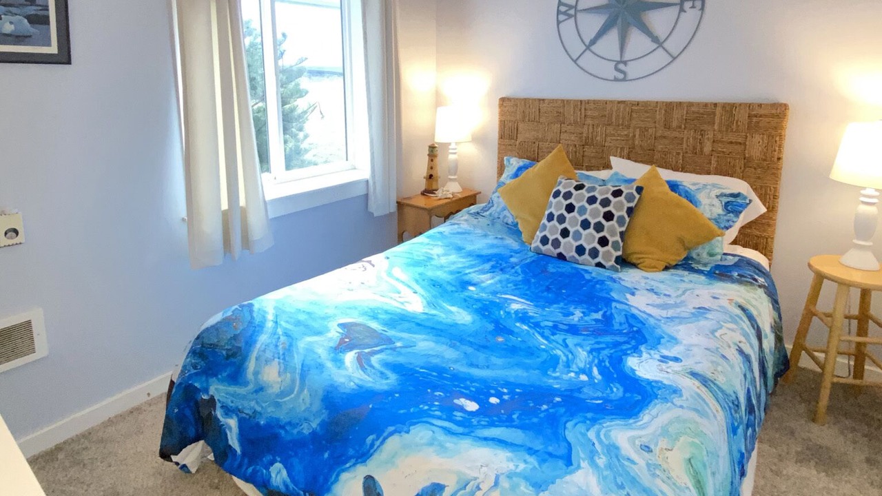 Photo of Bedroom in Yachats