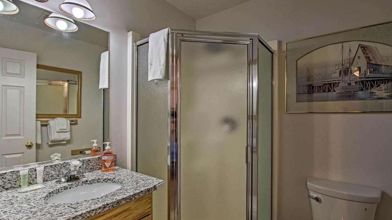 Photo of Bathroom in Harbor Village