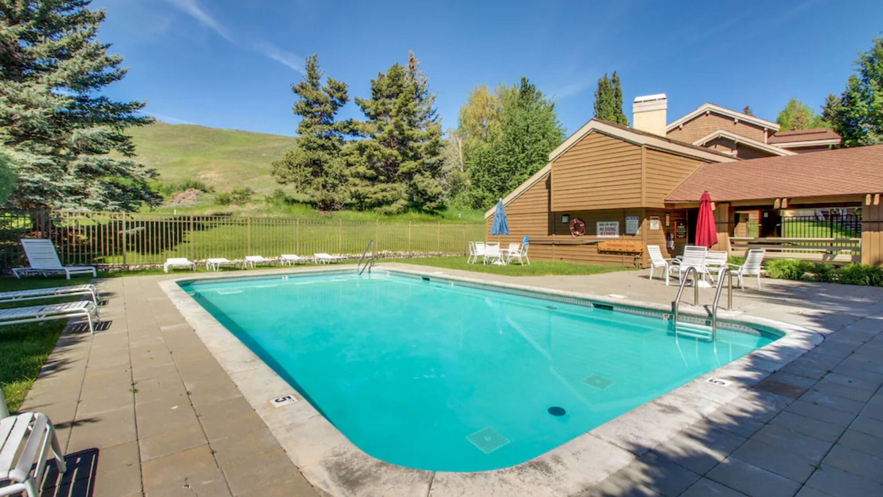 Photo of Outdoor in Elkhorn Village
