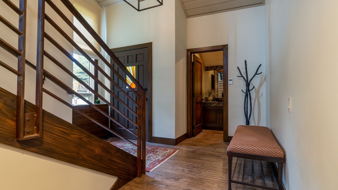 Photo of Bedroom in Elkhorn Village