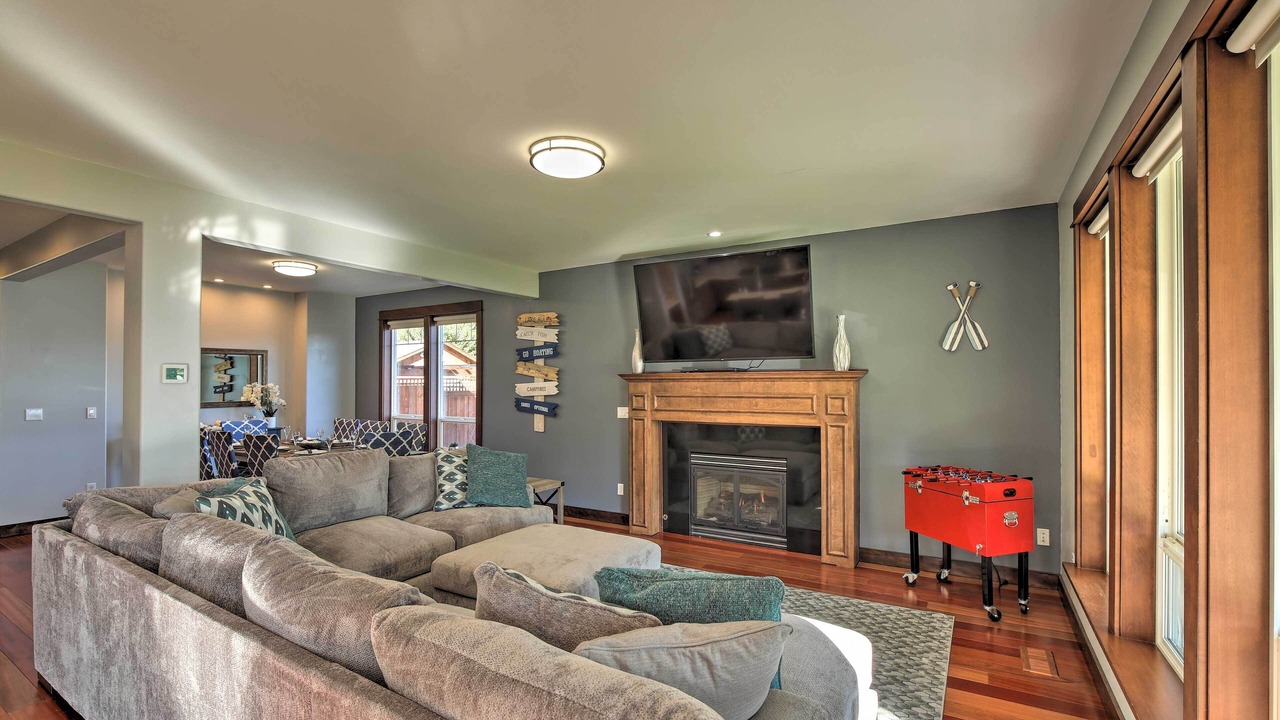 Photo of Livingroom in Eatonville