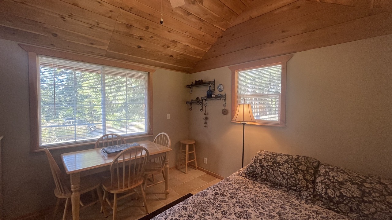 Photo of Bedroom in Oroville