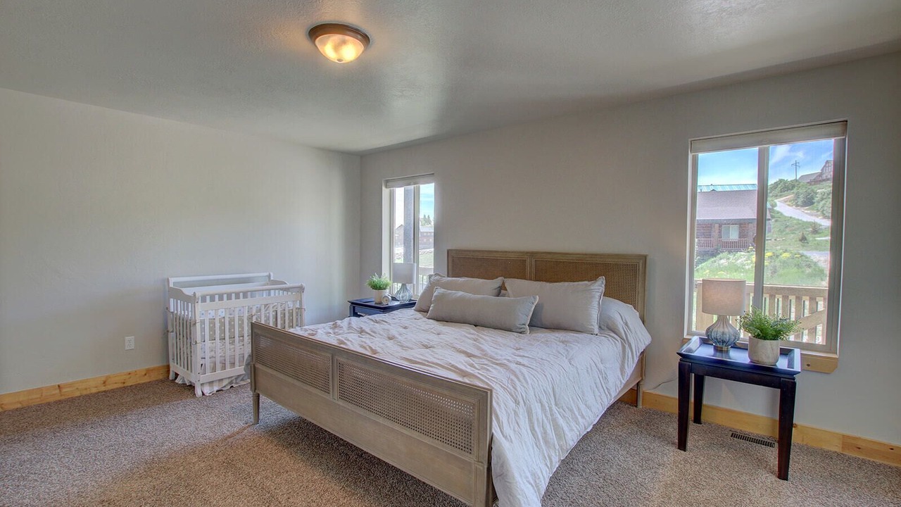 Photo of Bedroom in Harbor Village