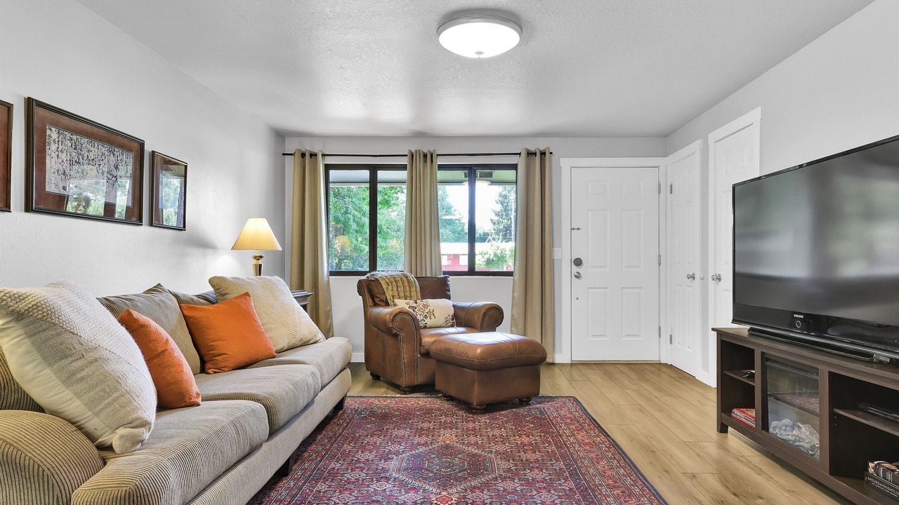 Photo of Bedroom in North End