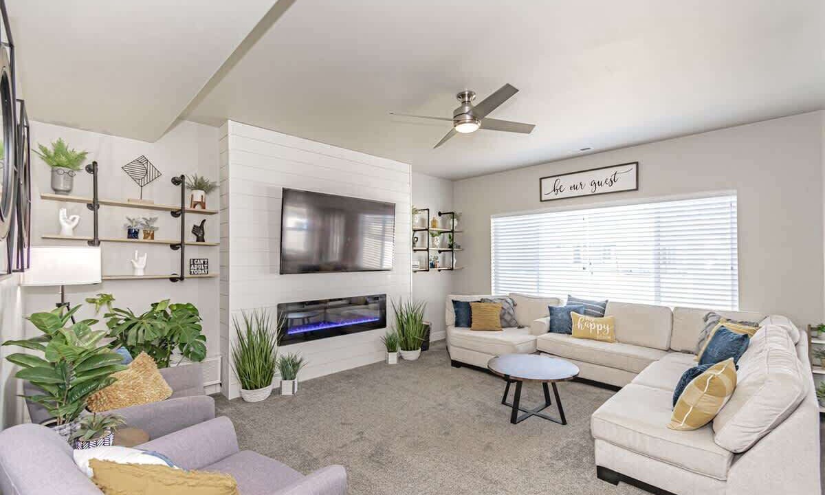 Photo of Livingroom in Rexburg