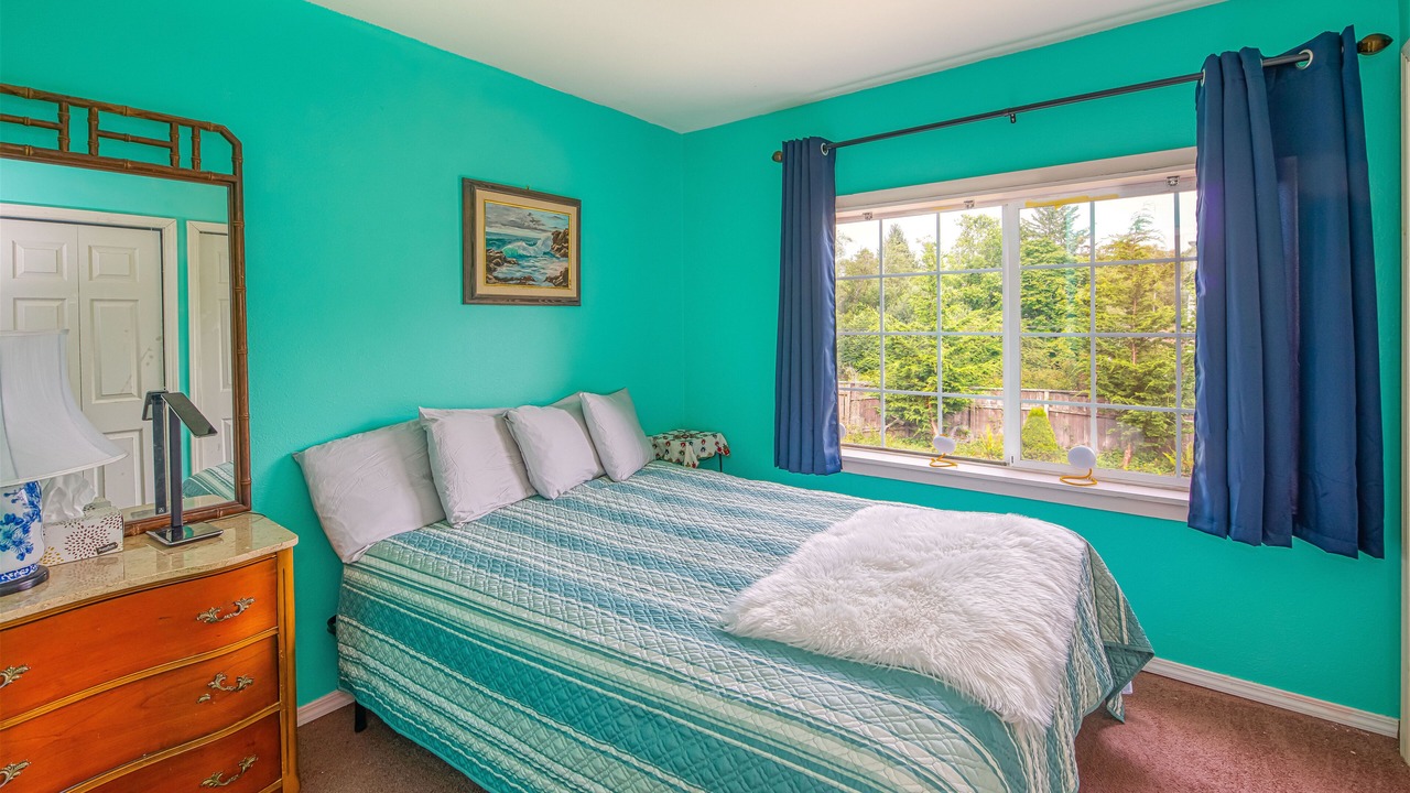 Photo of Bedroom in Grayland