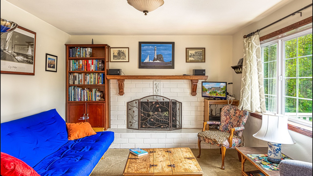 Photo of Livingroom in Grayland