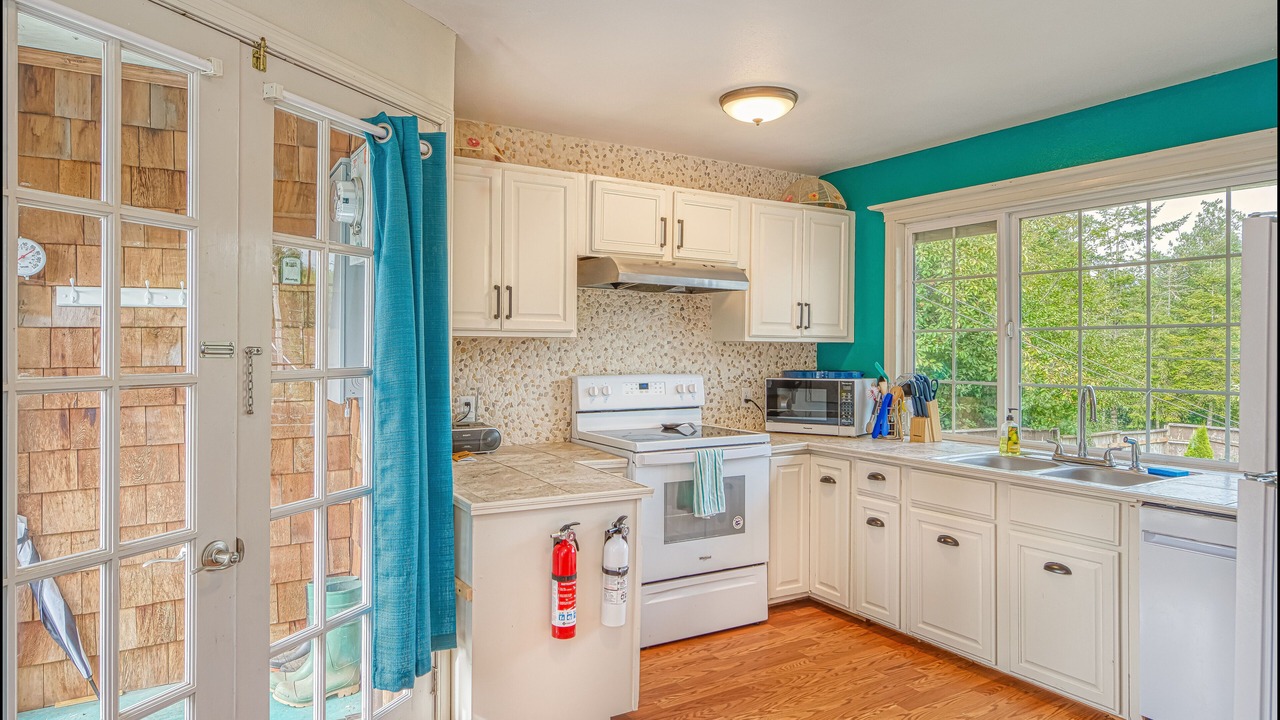 Photo of Kitchen in Grayland