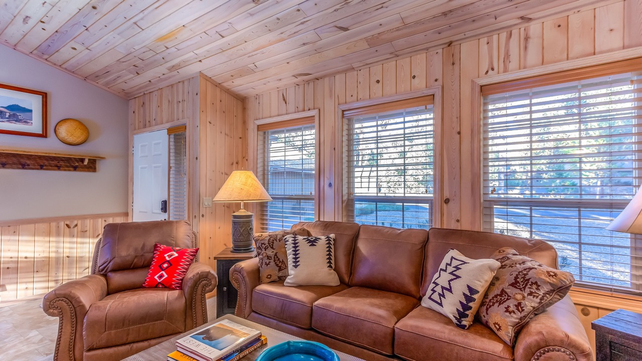 Photo of Livingroom in Deer Park