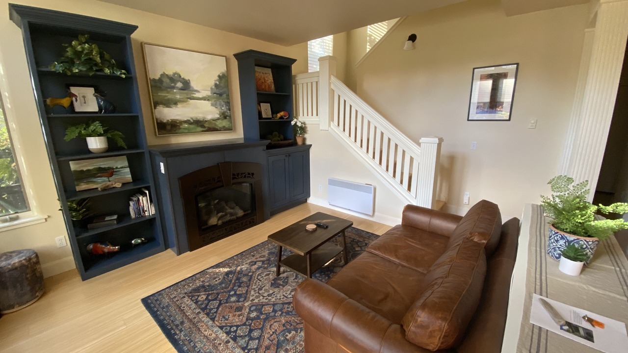 Photo of Bedroom in Eastsound