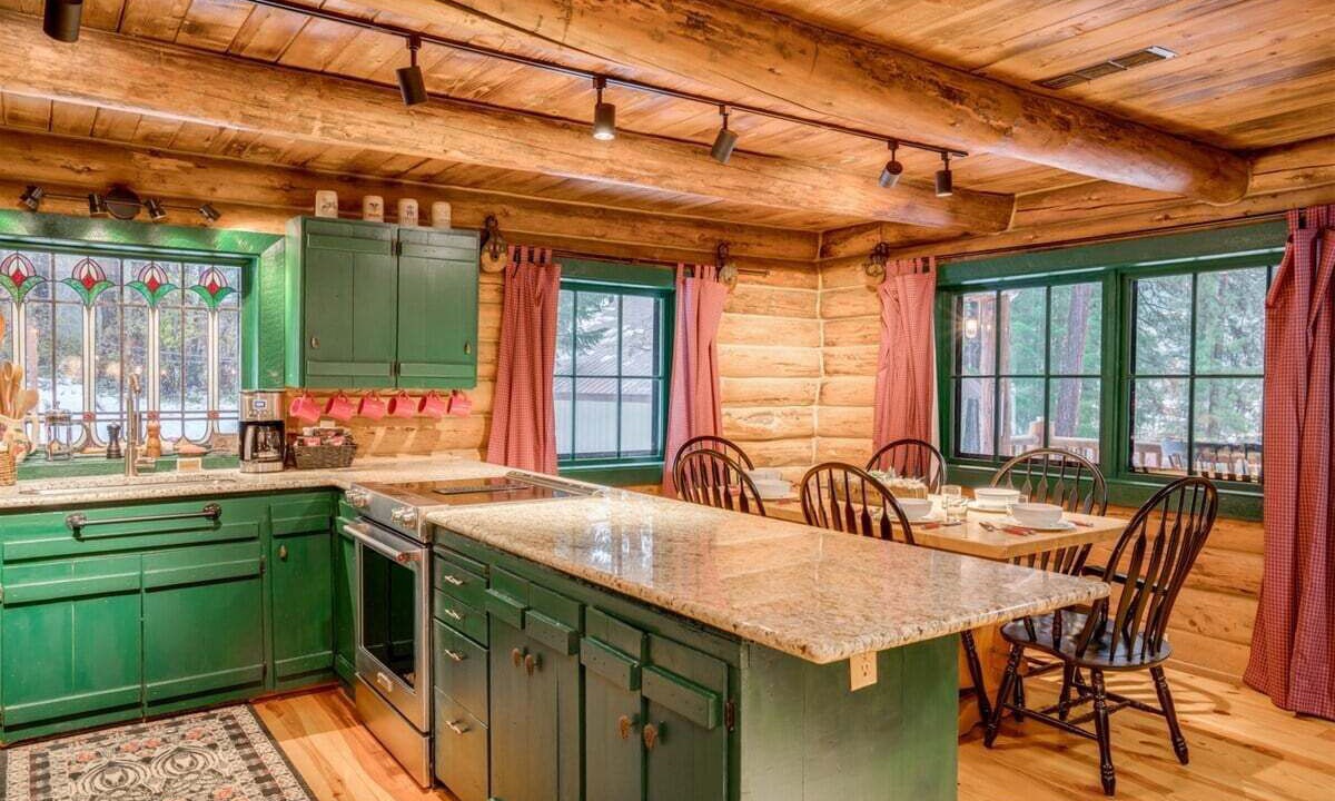 Photo of Kitchen in Leavenworth