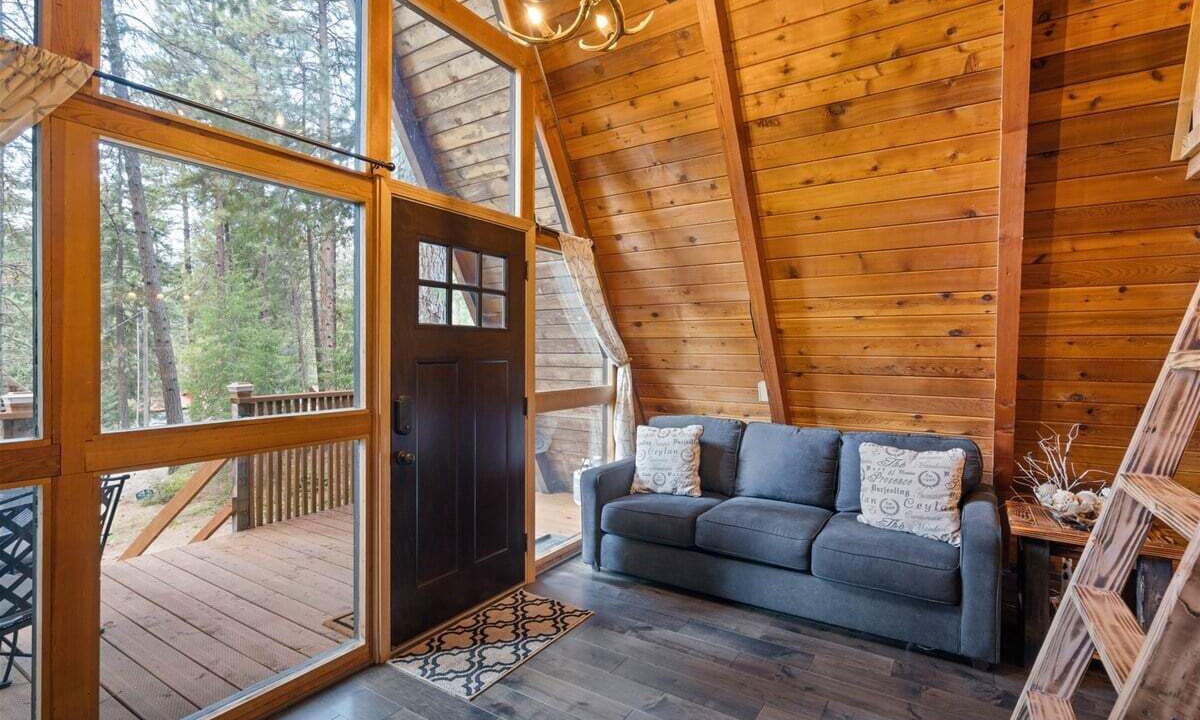 Photo of Livingroom in Leavenworth