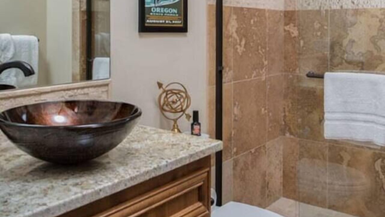 Photo of Bathroom in Sunriver