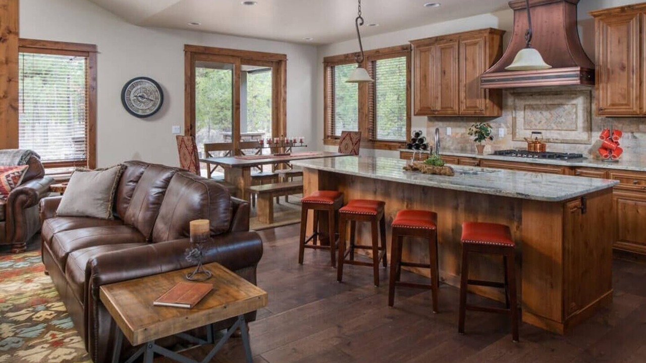 Photo of Bedroom in Sunriver