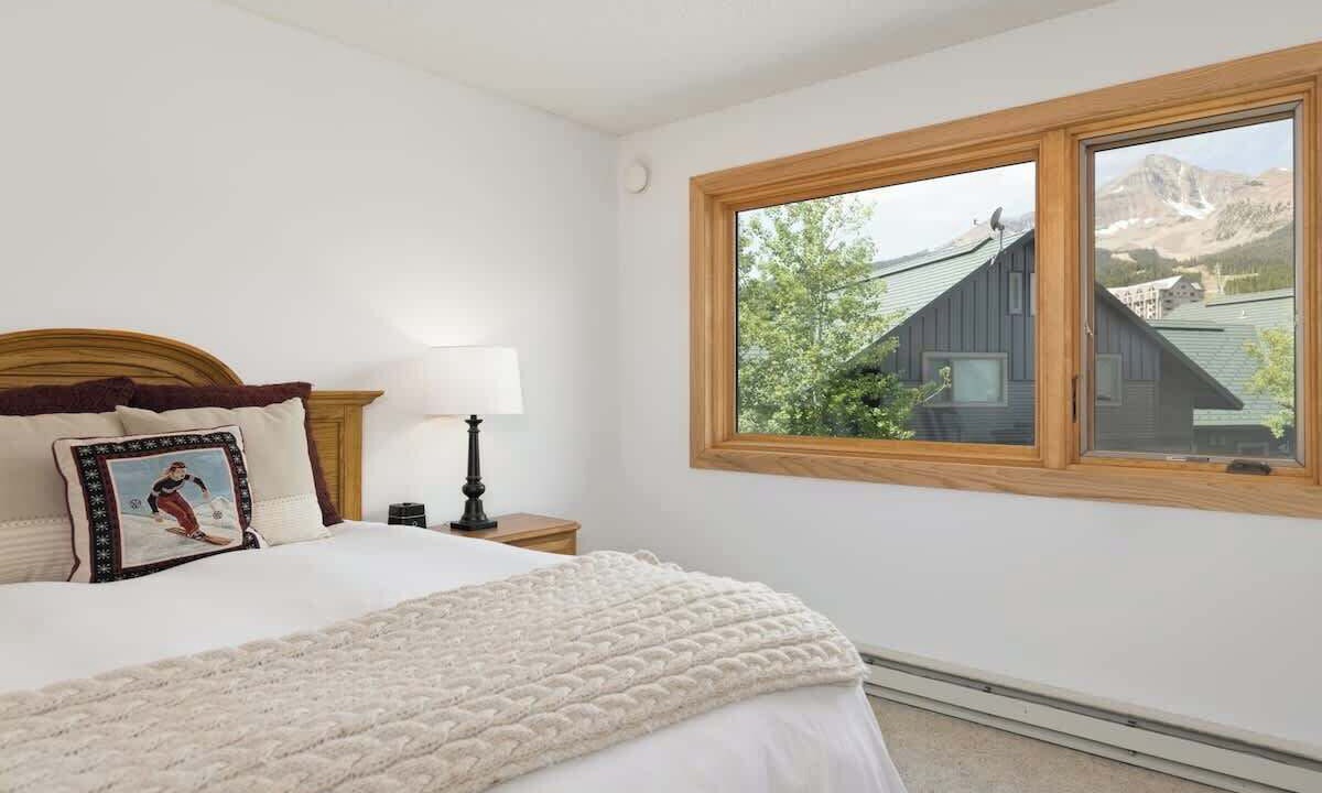 Photo of Bedroom in Big Sky