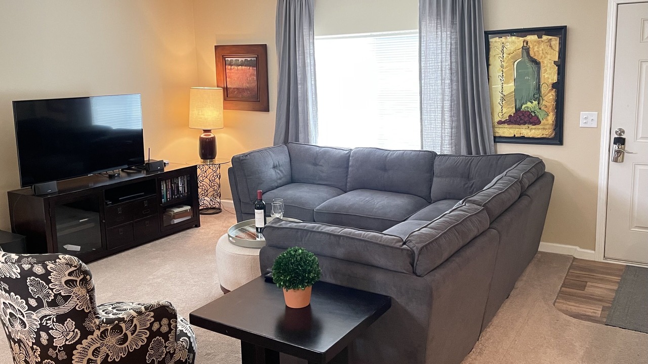 Photo of Livingroom in Benton City
