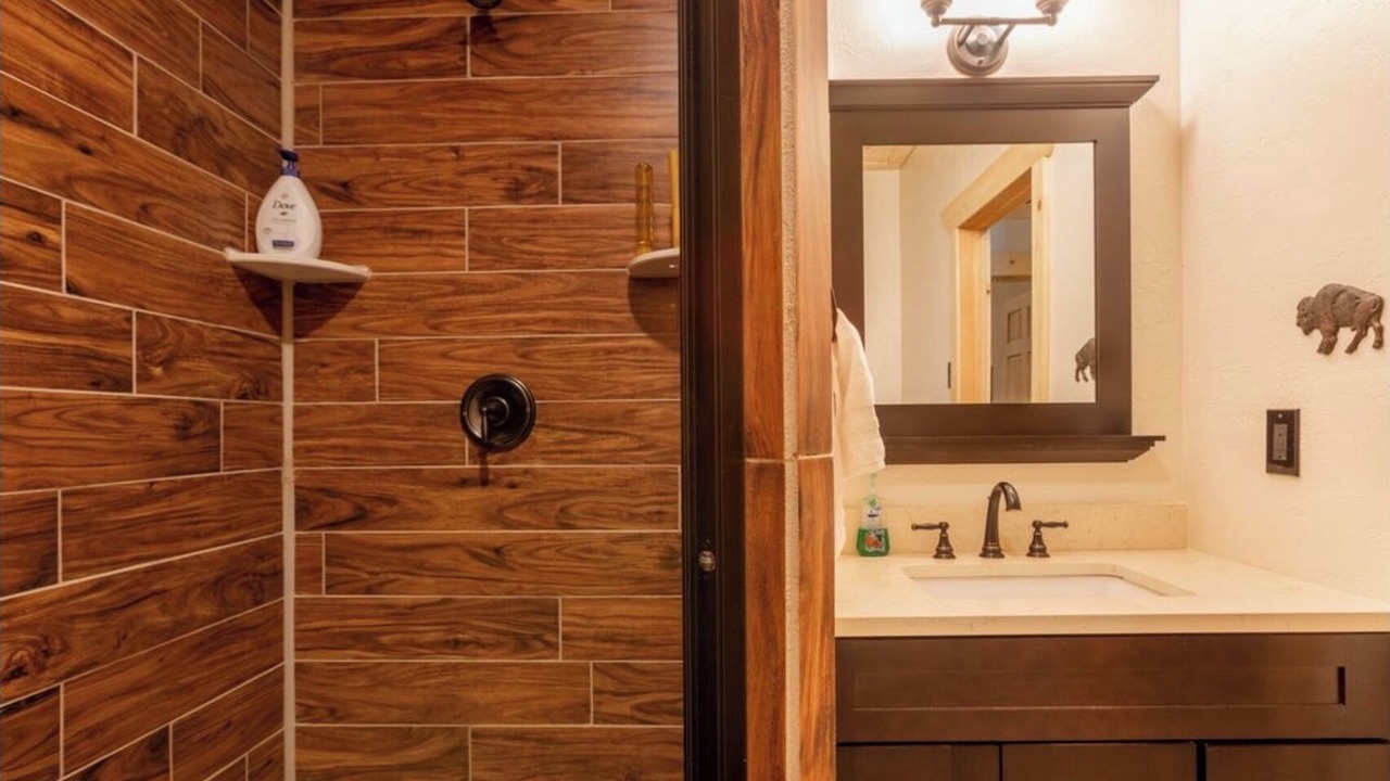 Photo of Bathroom in Ashton