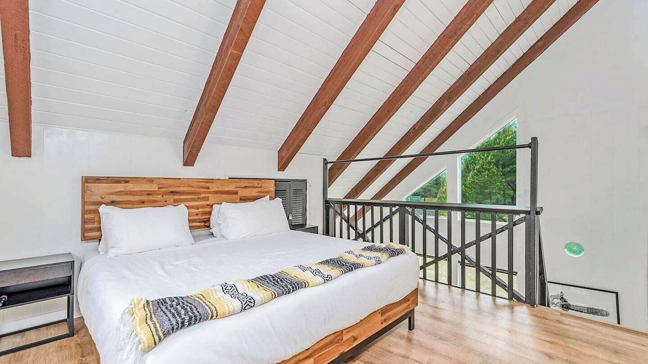 Photo of Bedroom in Ocean Shores