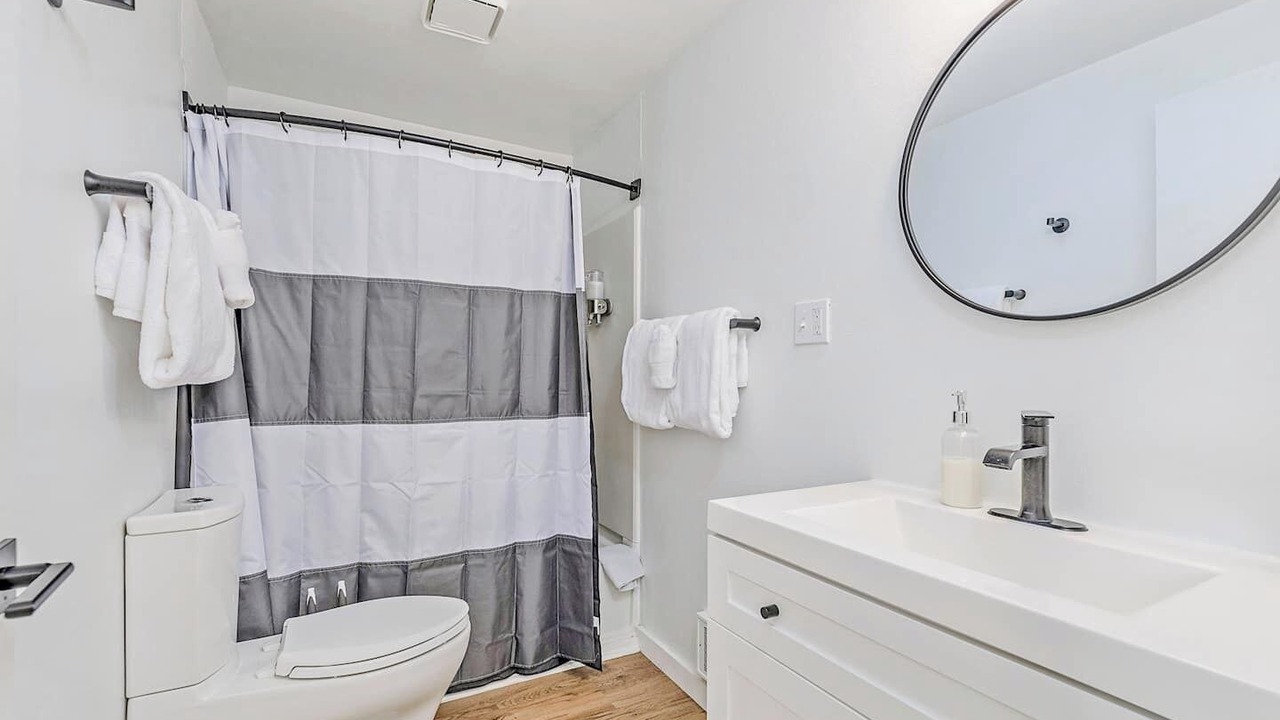 Photo of Bathroom in Ocean Shores