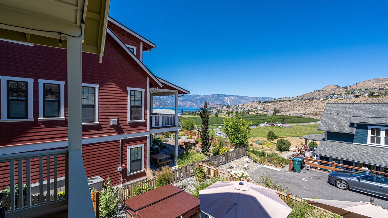 Photo of Patio Balcony in Chelan