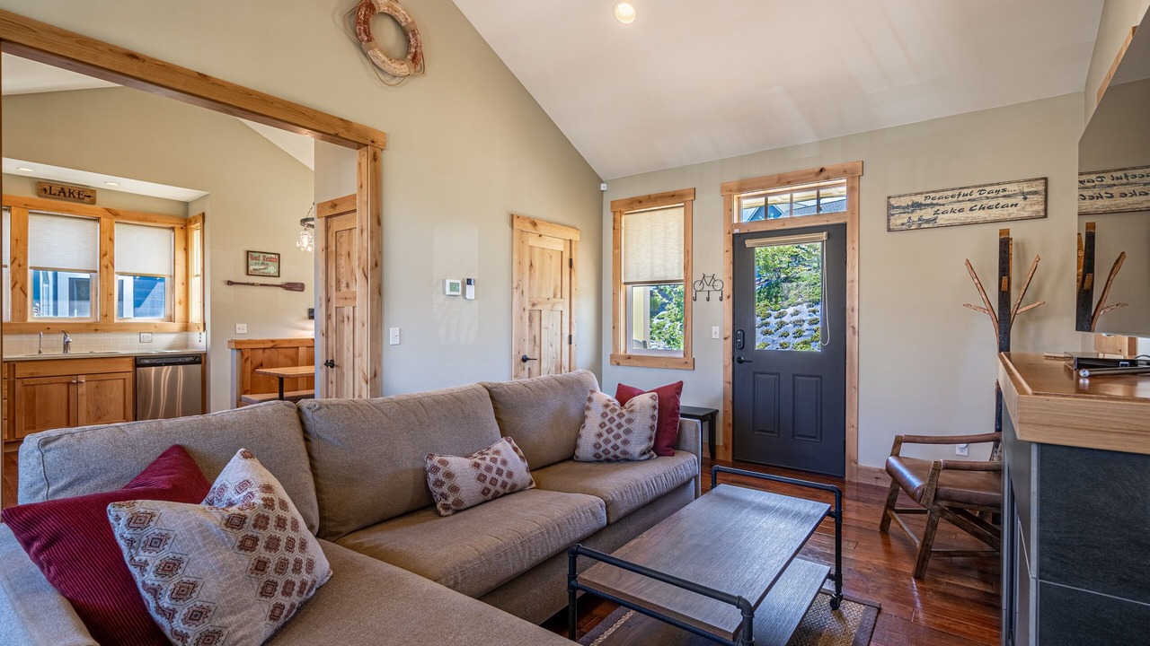 Photo of Livingroom in Chelan
