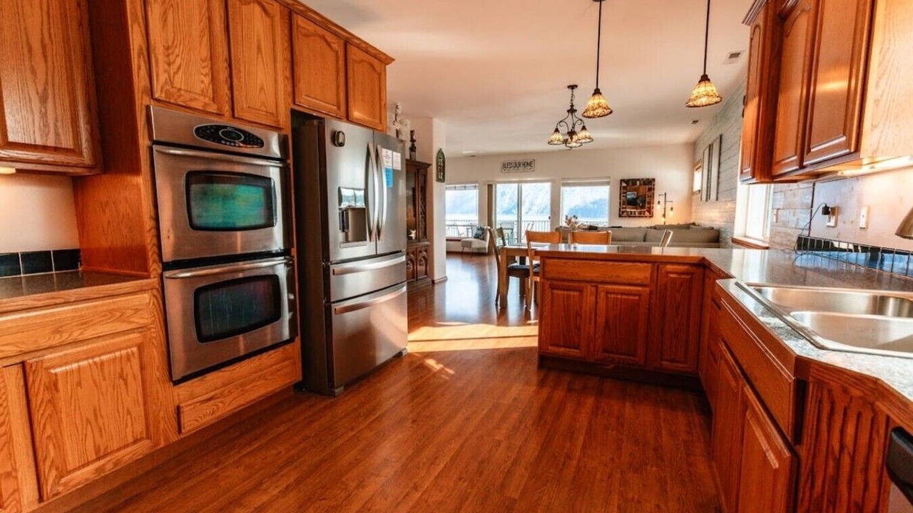 Photo of Kitchen in Bayview