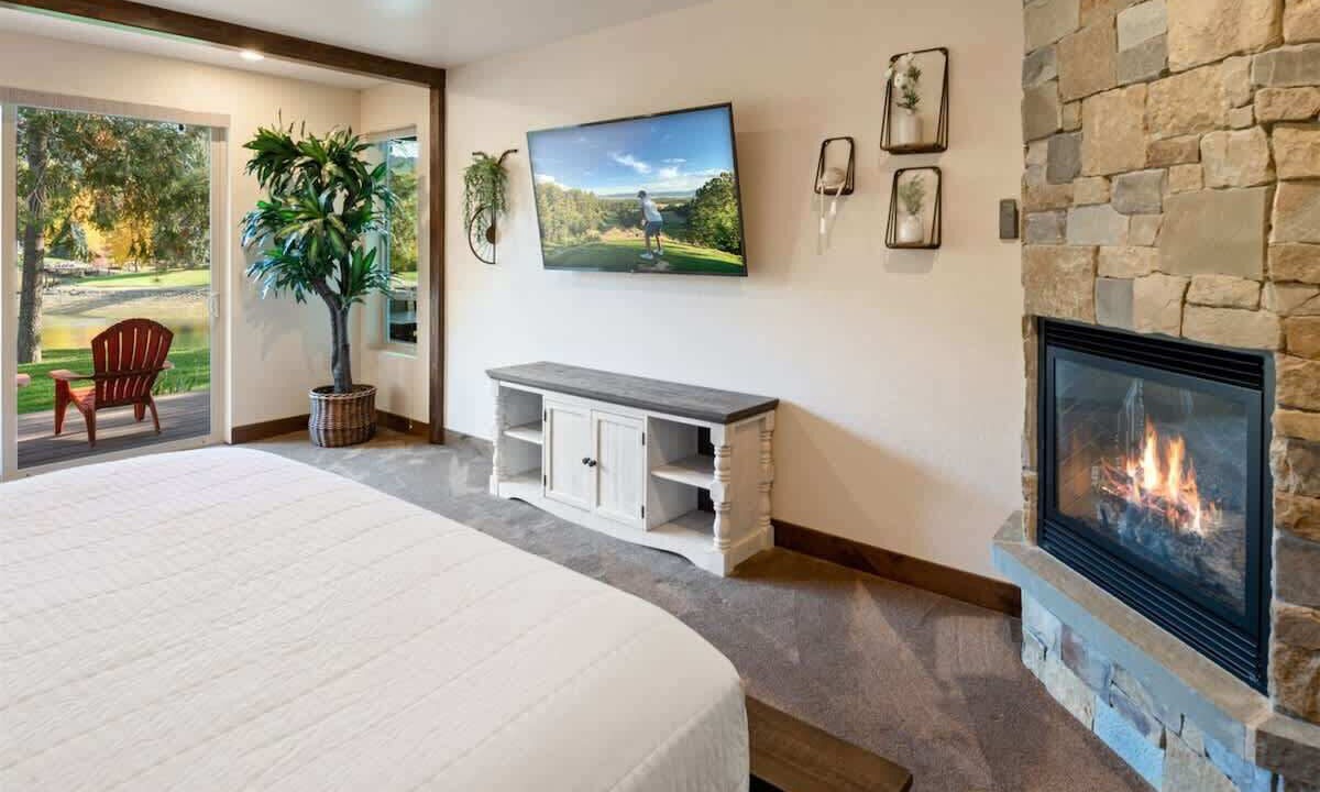 Photo of Livingroom in Sagle