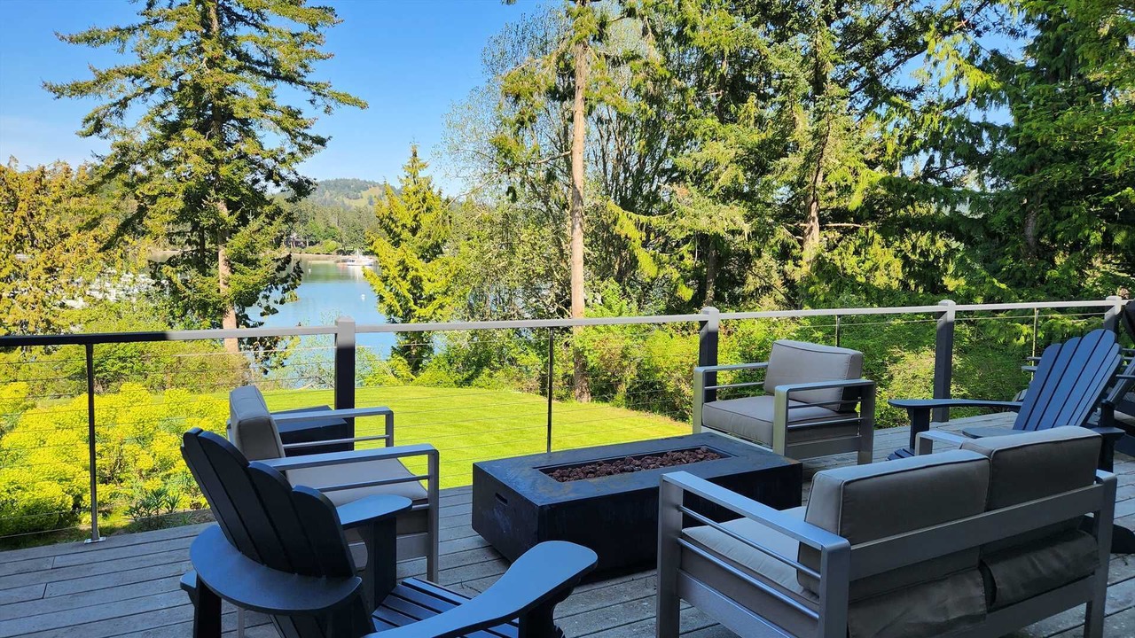 Photo of Patio Balcony in Friday Harbor