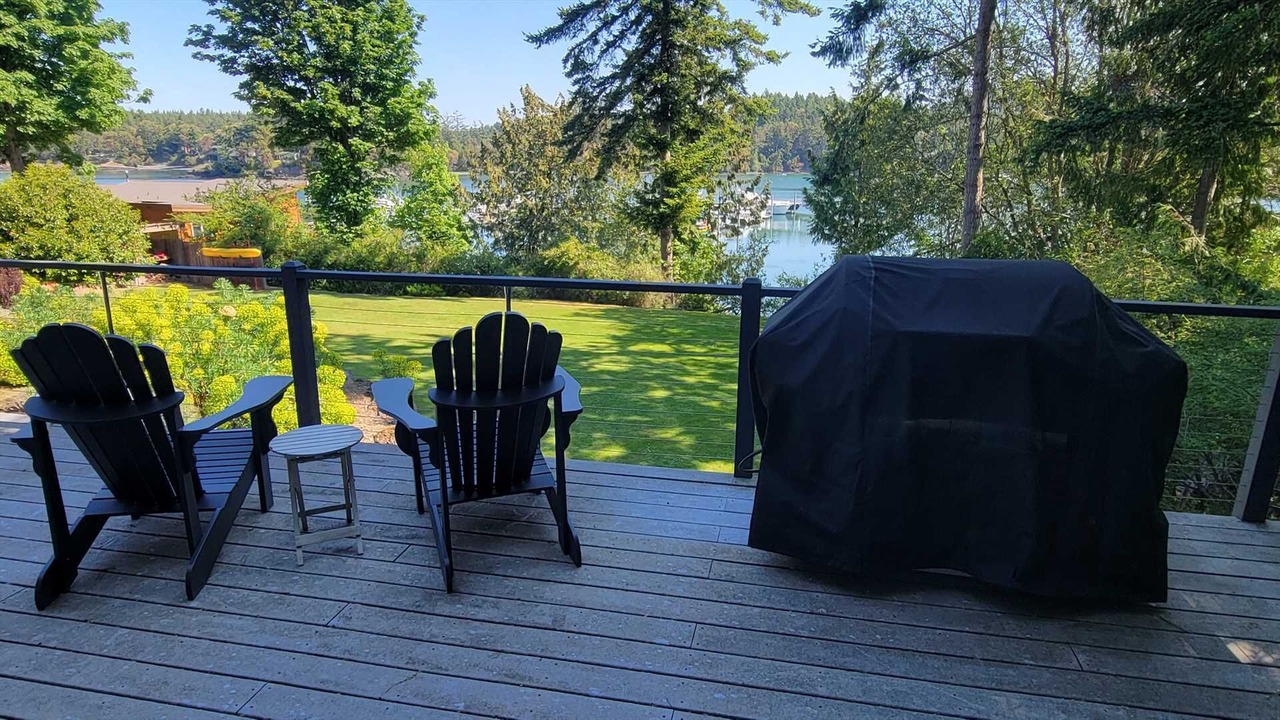 Photo of Patio Balcony in Friday Harbor