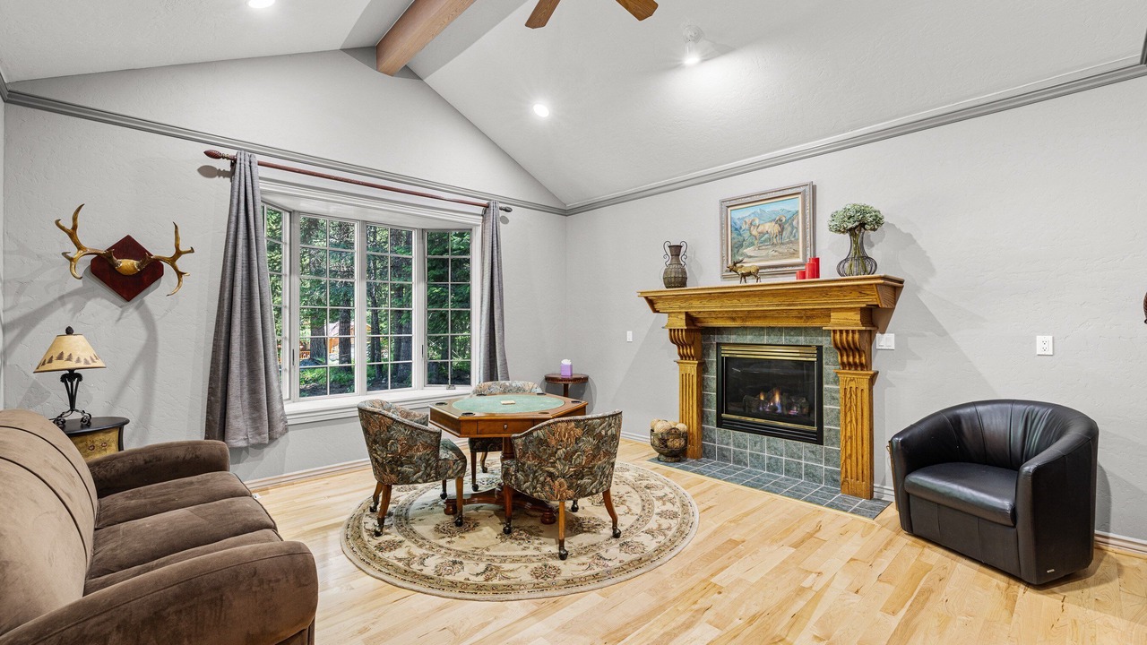 Photo of Livingroom in McCall