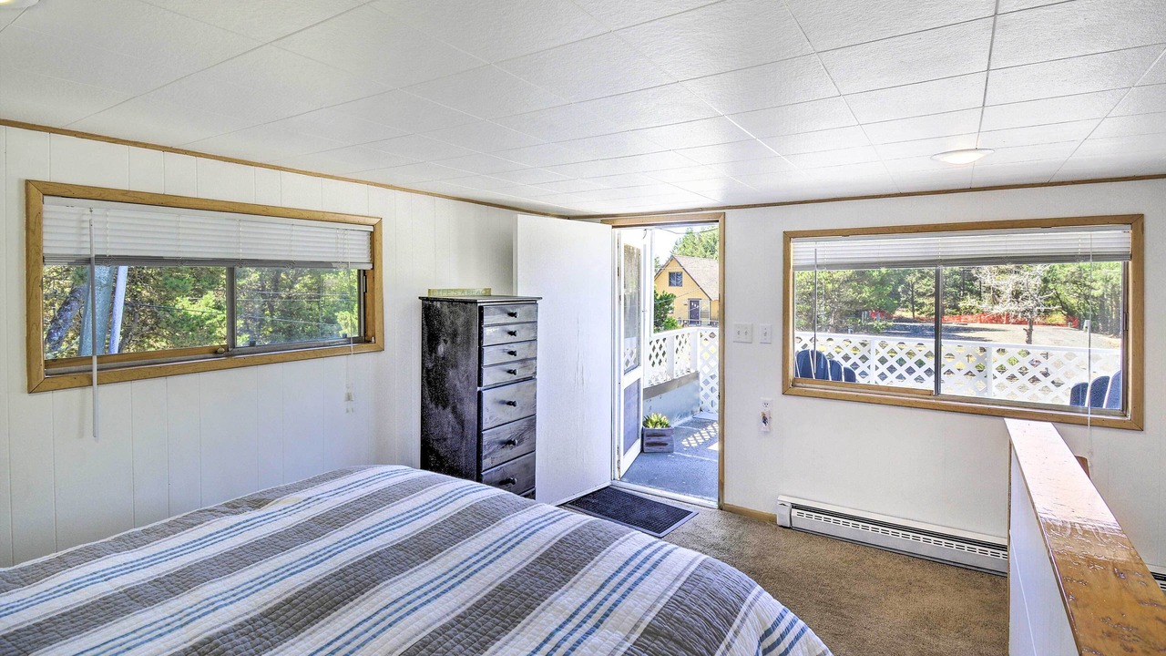 Photo of Bedroom in Grayland