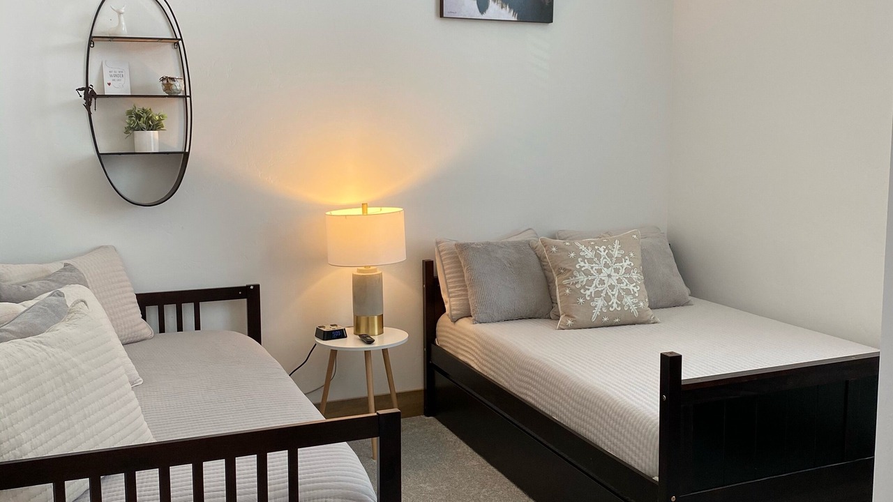Photo of Bedroom in Victor