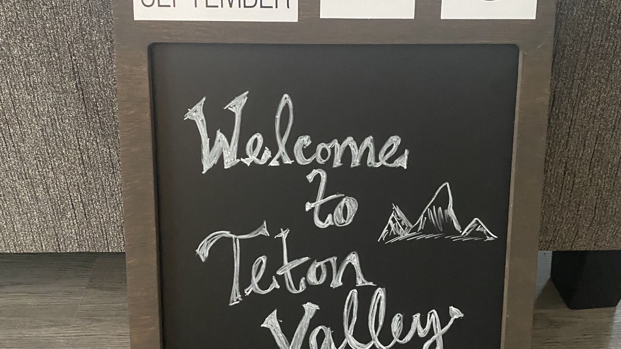 Photo of Others in Victor