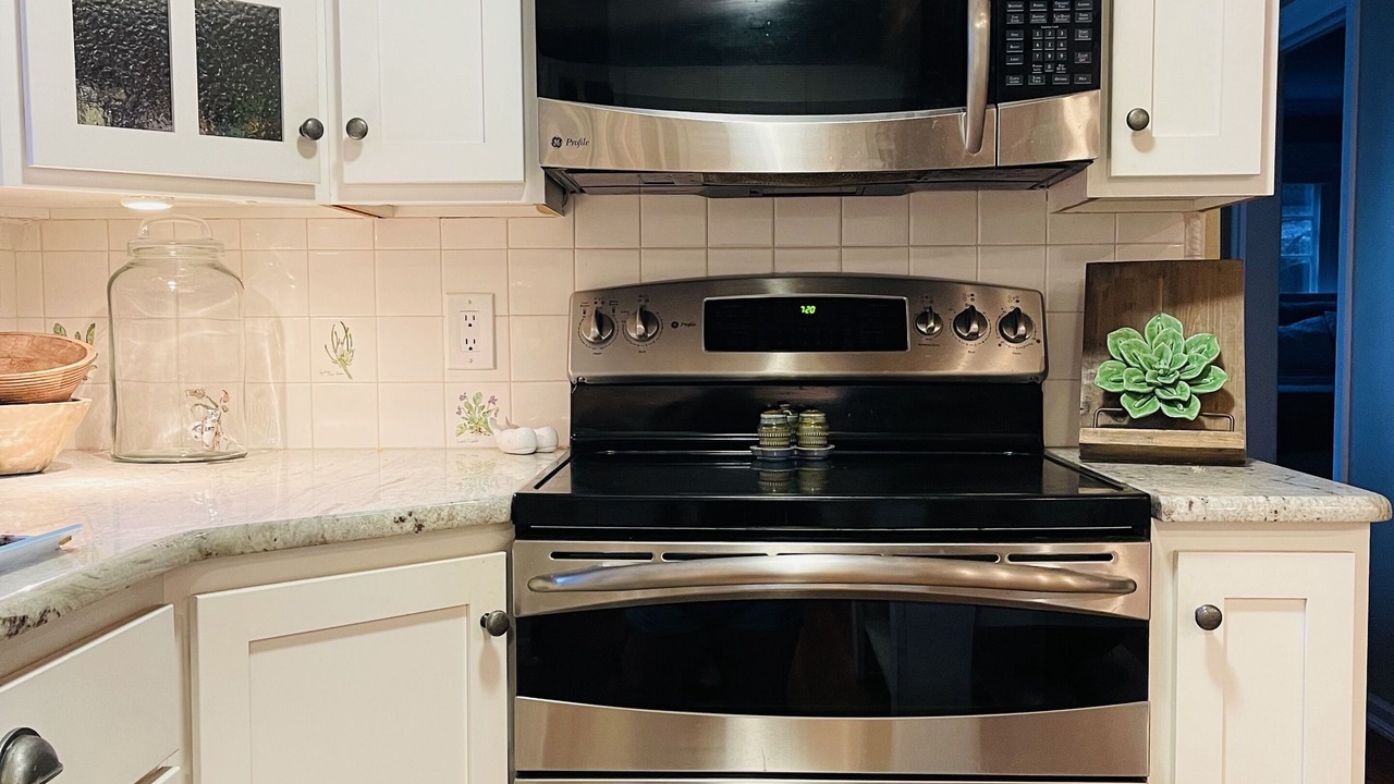 Photo of Kitchen in Hayden Lake