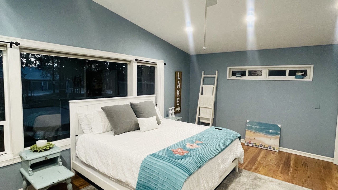 Photo of Bedroom in Hayden Lake
