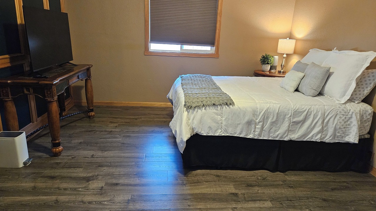 Photo of Bedroom in Grants Pass