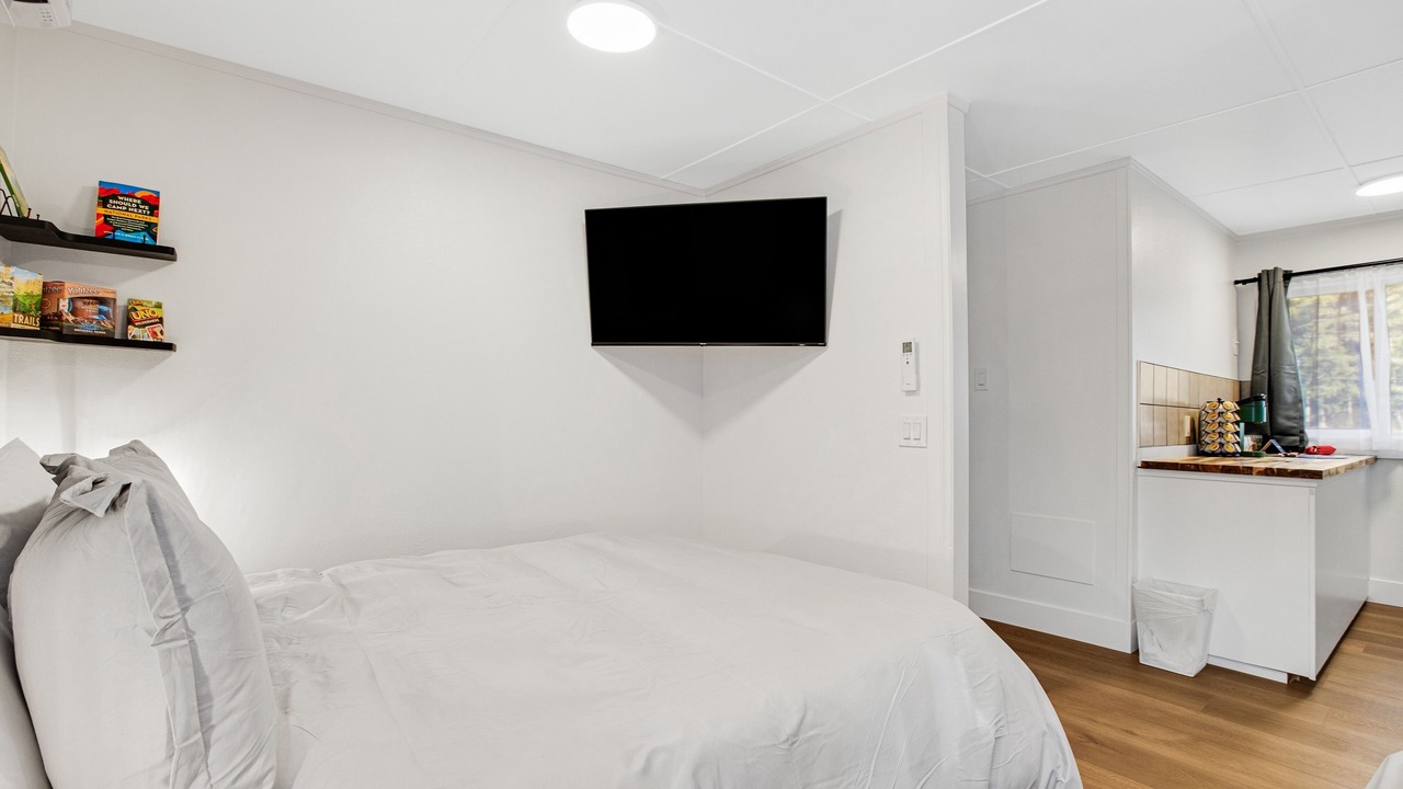 Photo of Bedroom in Quilcene