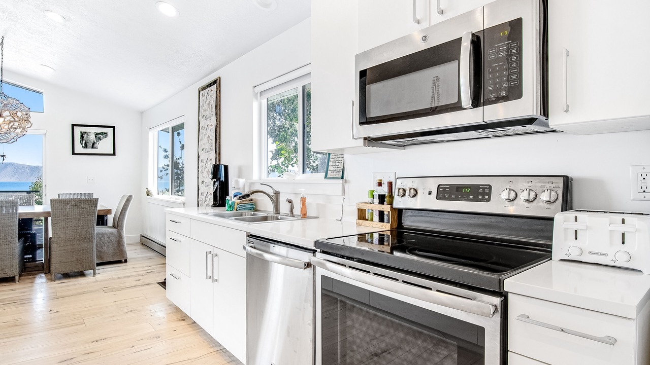 Photo of Kitchen in Garden City