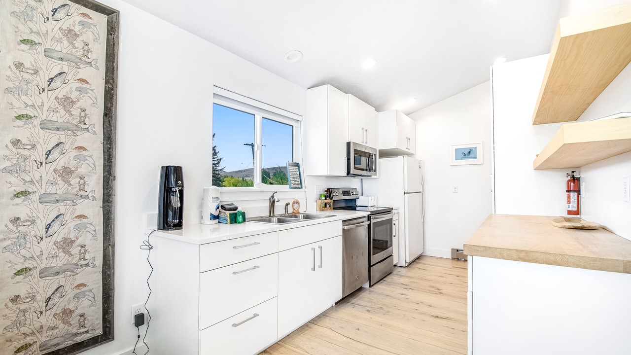Photo of Kitchen in Garden City