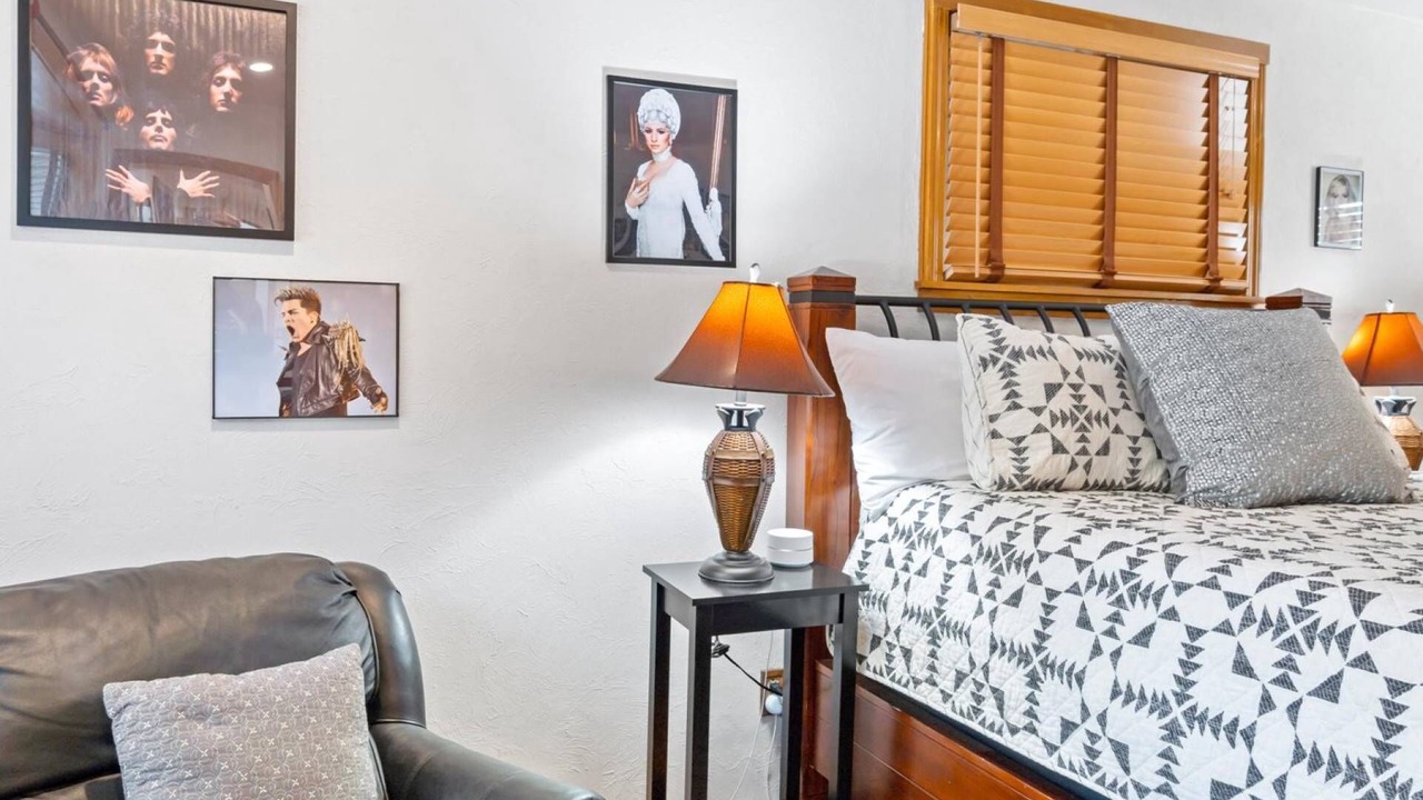 Photo of Bedroom in Central Rim