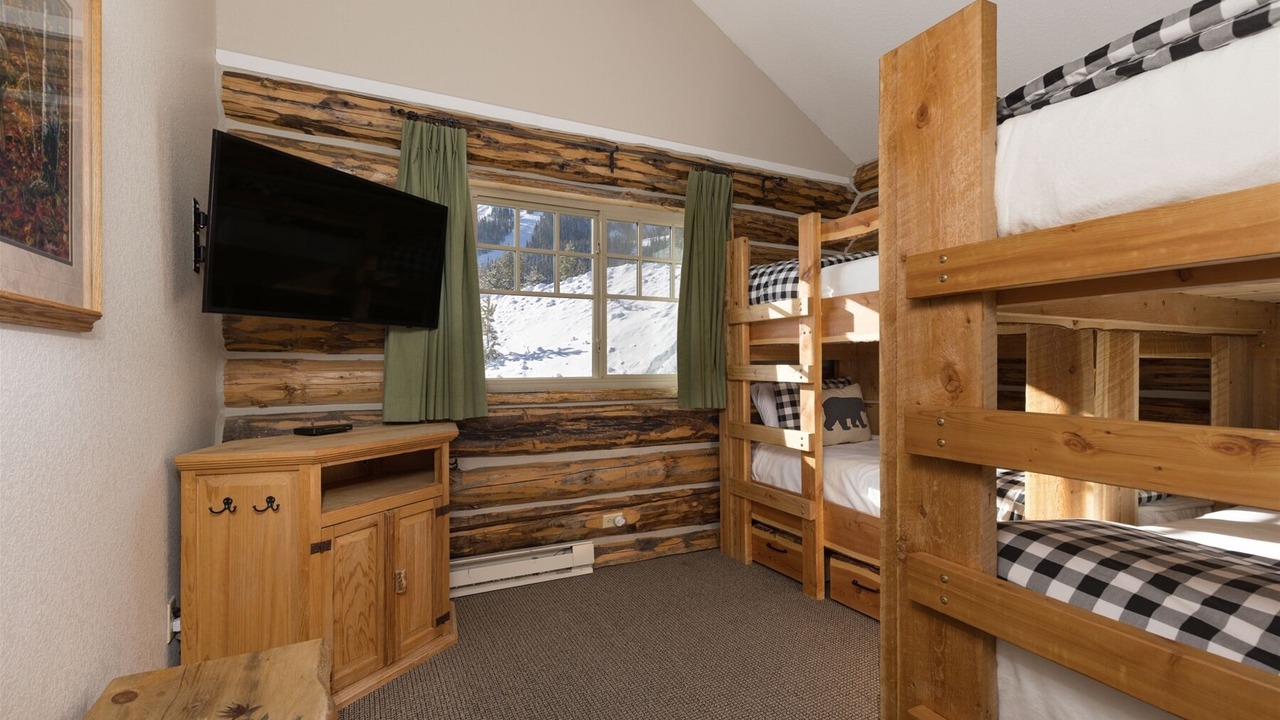 Photo of Bedroom in Big Sky