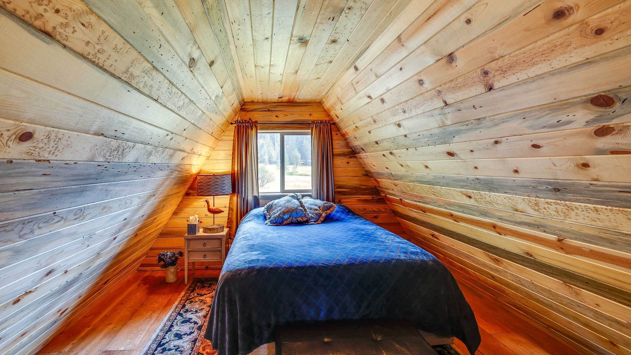 Photo of Bedroom in Dixie