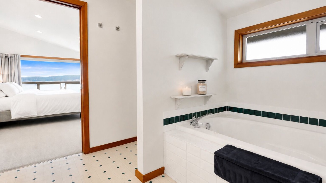 Photo of Bathroom in Langley