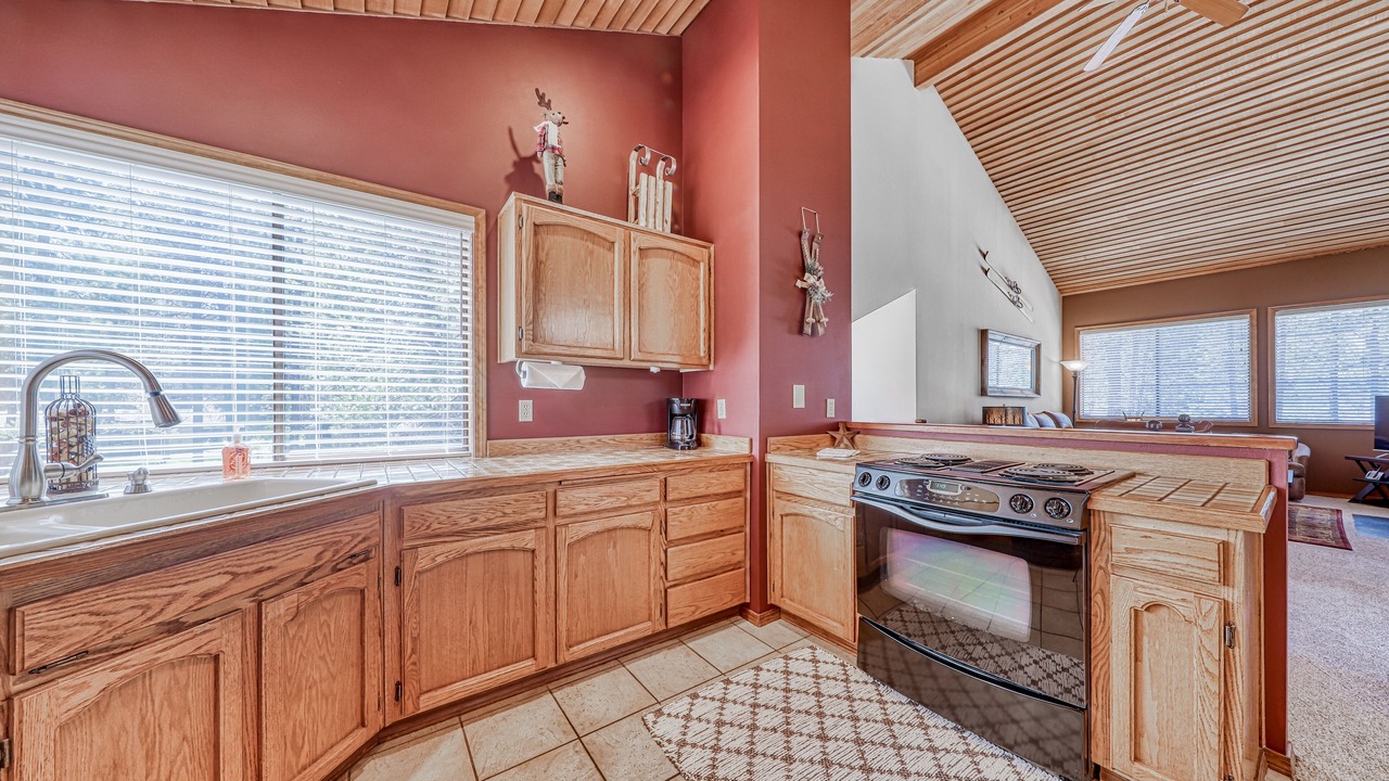 Photo of Kitchen in Sunriver