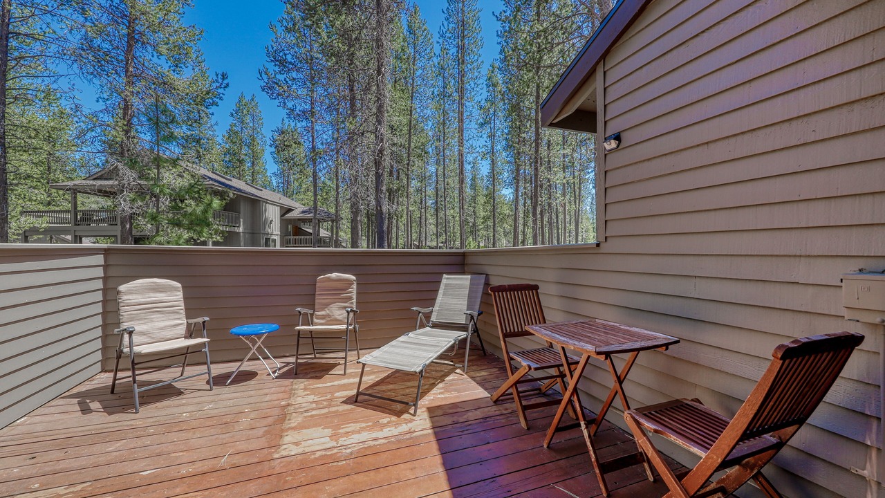 Photo of Patio Balcony in Sunriver