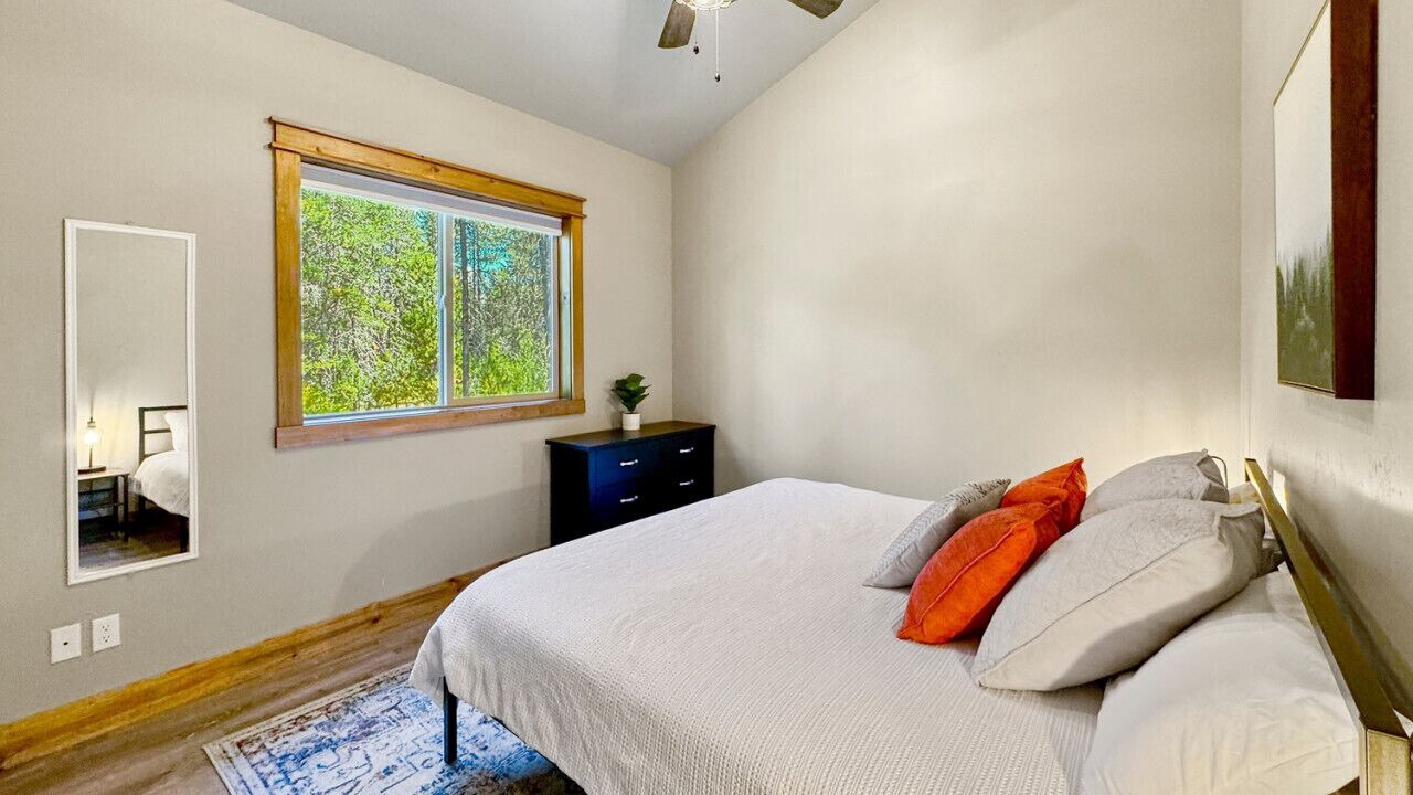 Photo of Bedroom in Donnelly