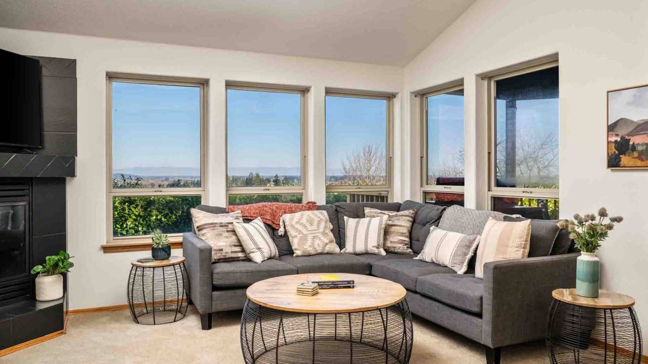 Photo of Livingroom in Dundee