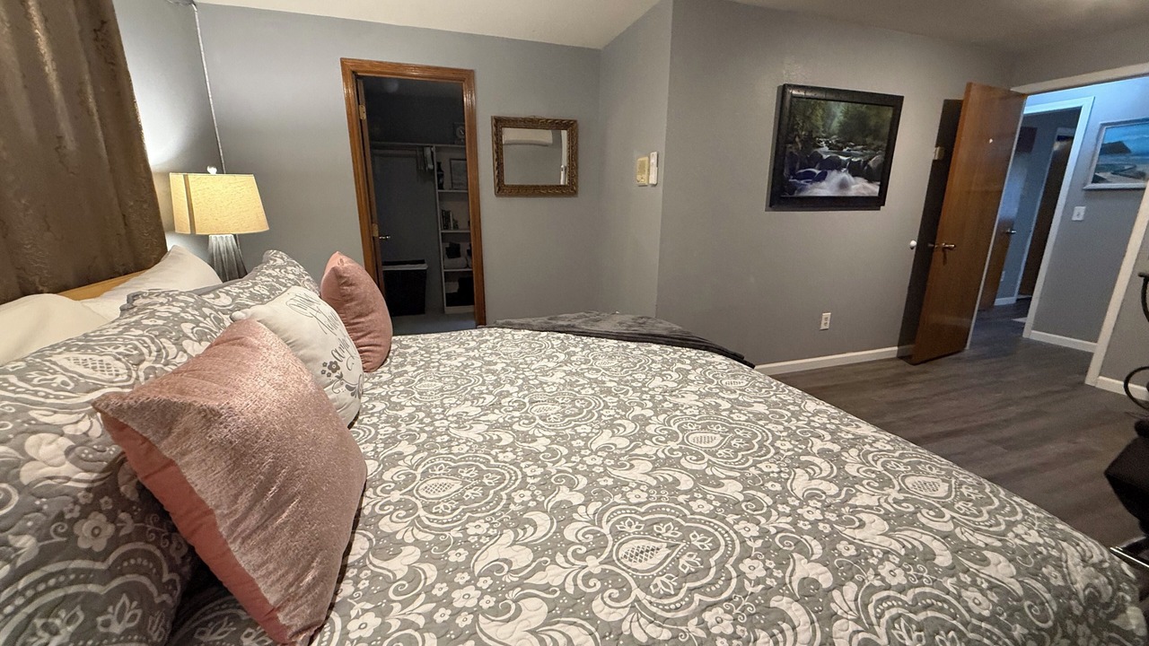Photo of Bedroom in Fairwood