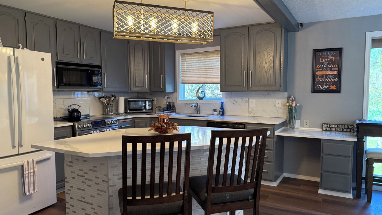 Photo of Kitchen in Fairwood
