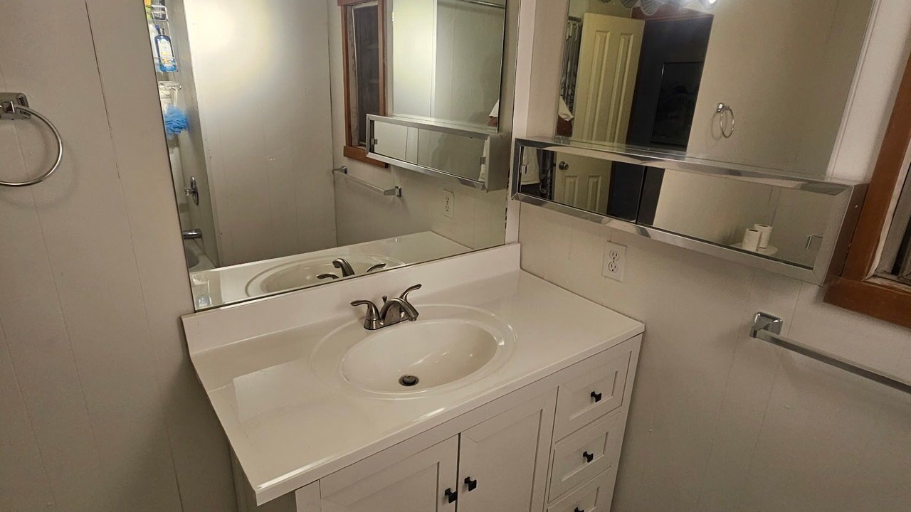 Photo of Bathroom in Sunland Estates